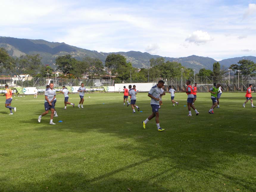 England U20s train in Medellin
